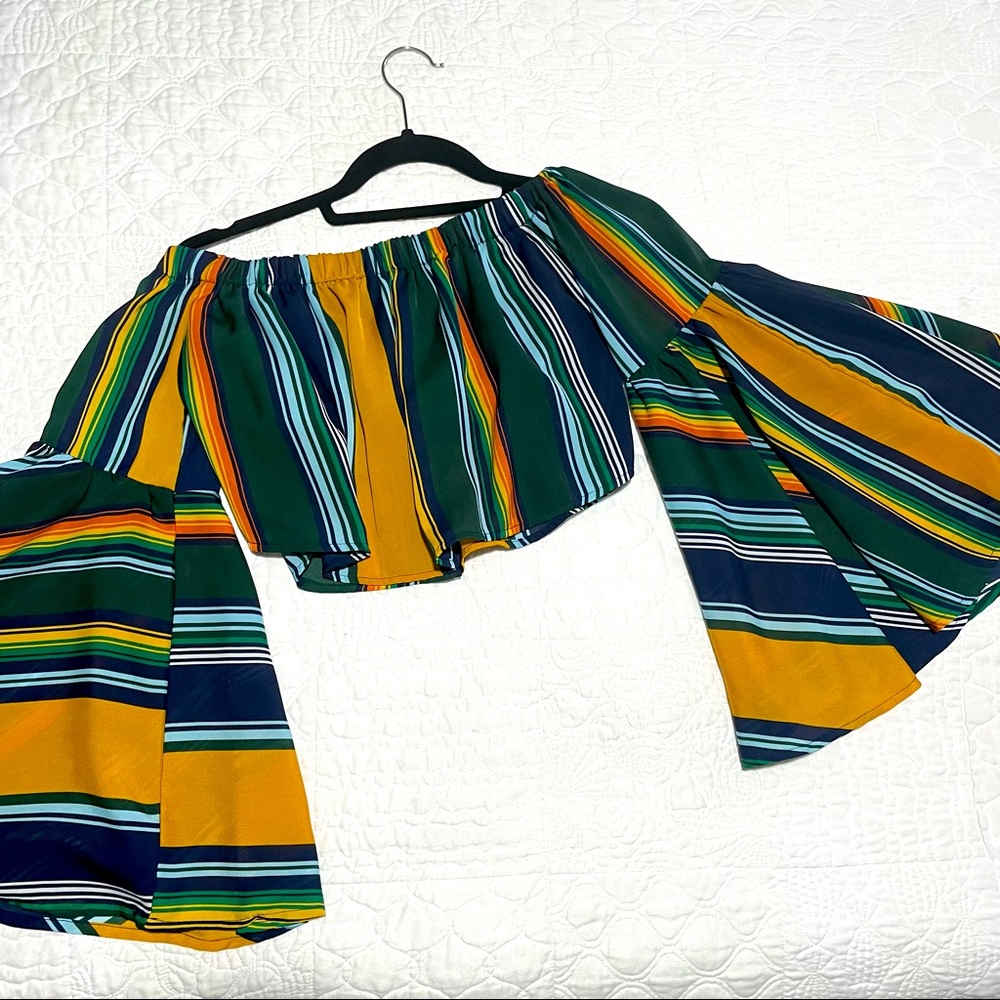 Long sleeve Striped Crop Top